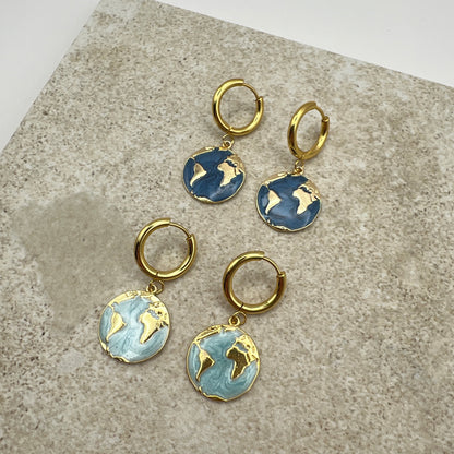 Gold-plated hoop earrings with turquoise enamel globe charm